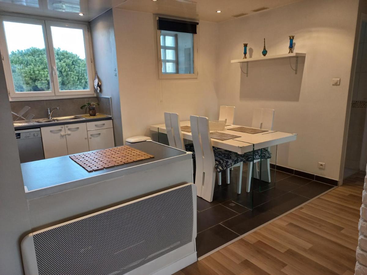"L'Hippocampe", Climatise, 60 M2 , 2 Chambres, Tres Calme, Plage Des Sablettes Et Commerces A 3 Minutes A Pied, Wifi, Parking Gratuit, Lit King Size La Seyne-sur-Mer Eksteriør billede